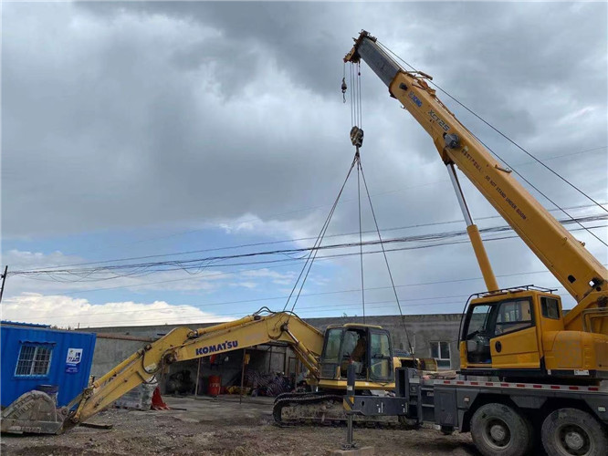 江孜县25吨吊车的工作半径是多少？