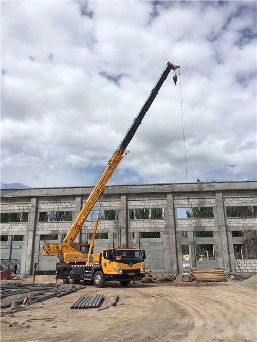 江孜县吊装作业前会做设备检查吗？安全保障措施有哪些？
